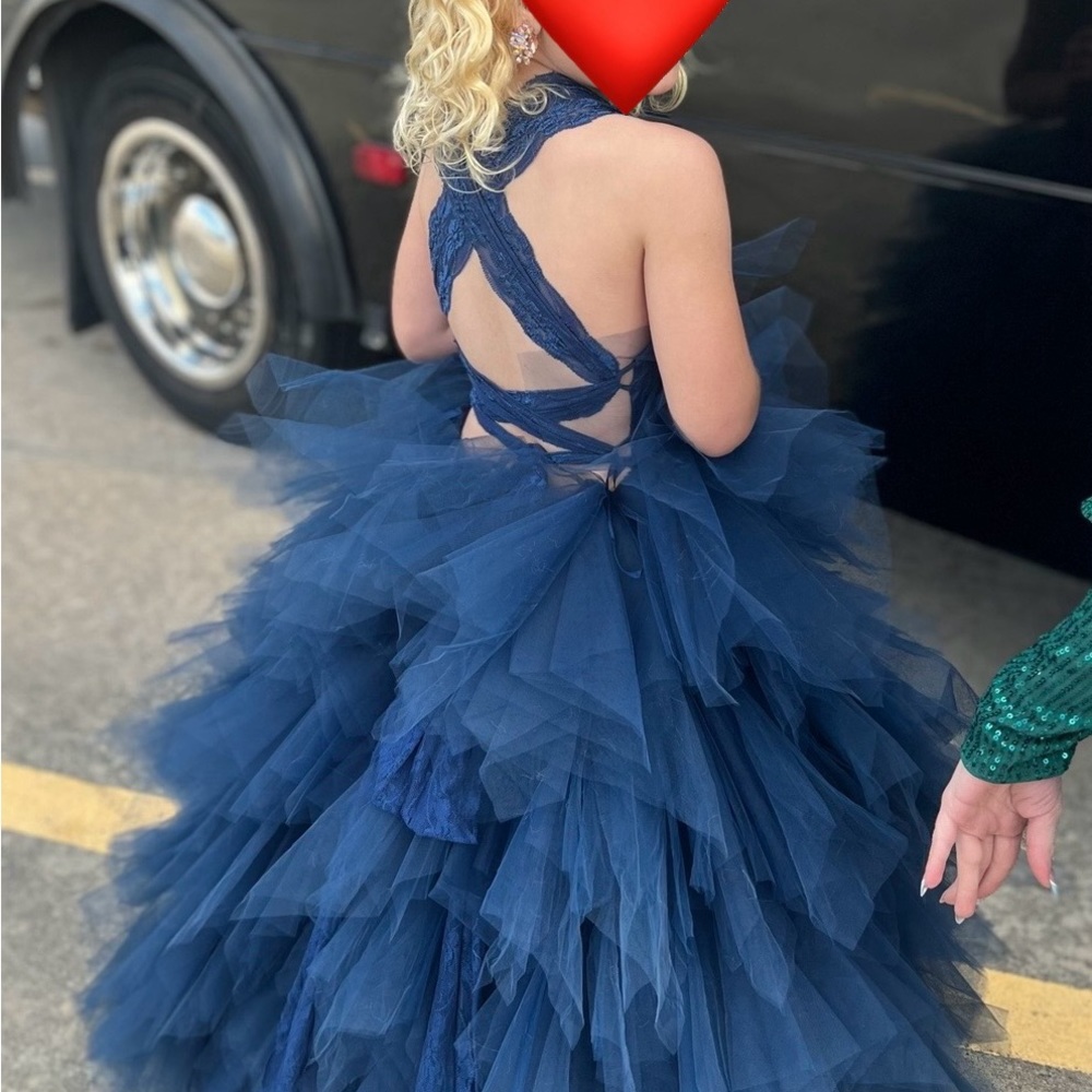 Size 7 Tulle dress! Sooooo cute! Showstopper!